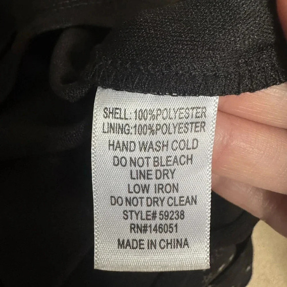 Monteau Off the Shoulder Romper - Picture 5 of 5